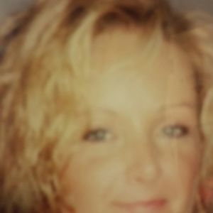 Meet your Posher, Candace